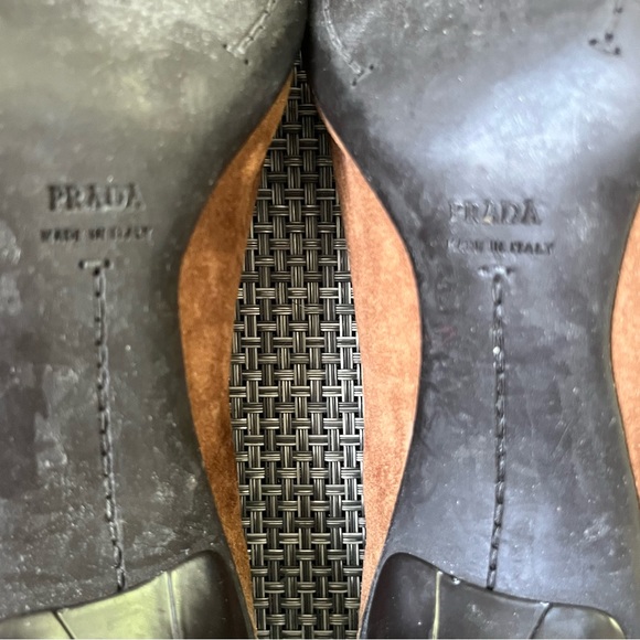 PRADA suede loafer kitten heels - Picture 4 of 4